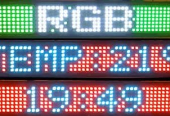 Üç Renk Kayan Yazı